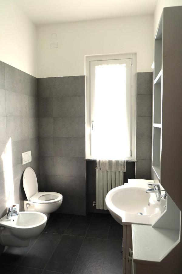 Aria Di Casa B&B Cantù Extérieur photo