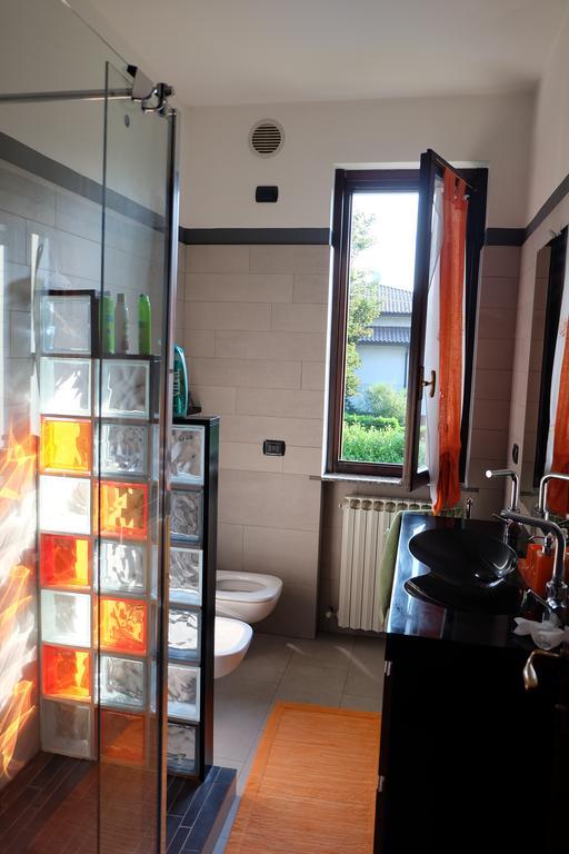 Aria Di Casa B&B Cantù Extérieur photo